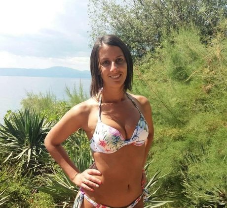 Tolna Megye art model img