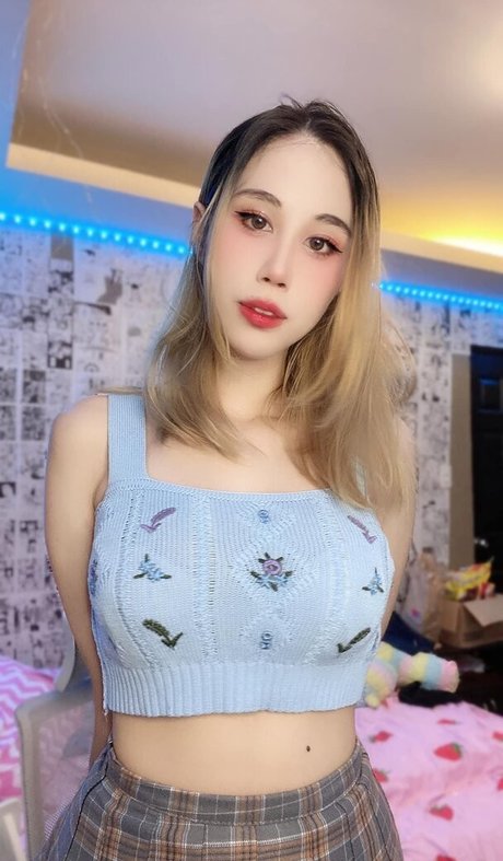 asian twink onlyfans hot naked image