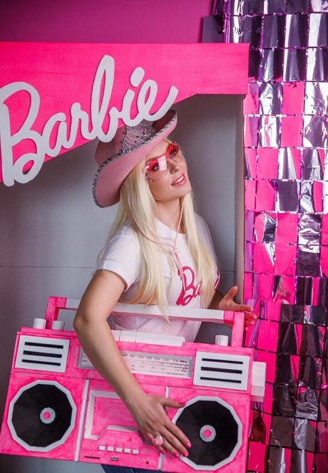 Ann Shakhovskaya pornstar nudes img