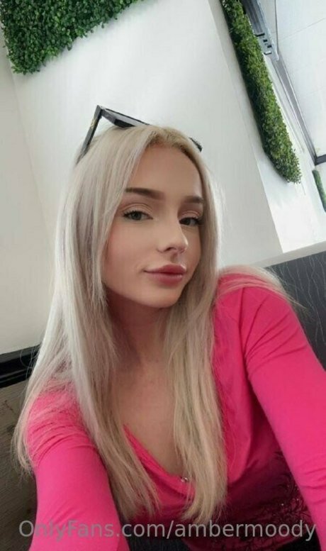 Ambermooody xxx star img