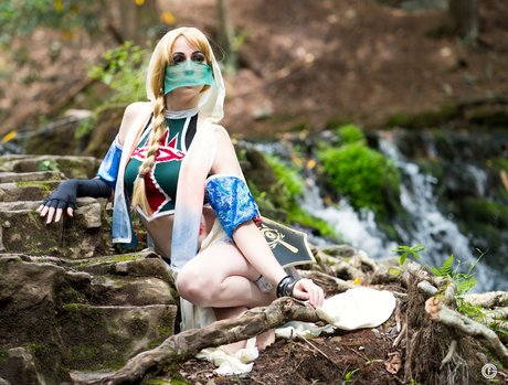 CrystAAHHL nice model galleries