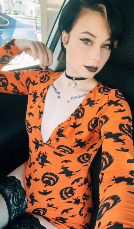 Harliantihero sexy actress pics