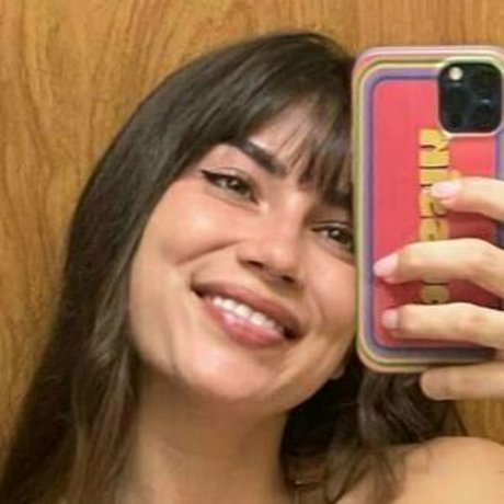 Yelaavi star erotic pic