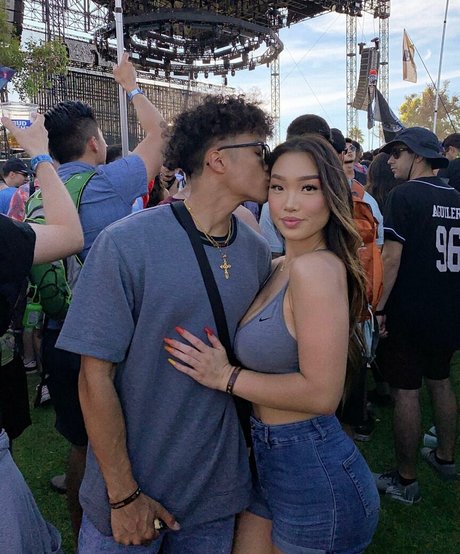 Shallyzsa model hot archive