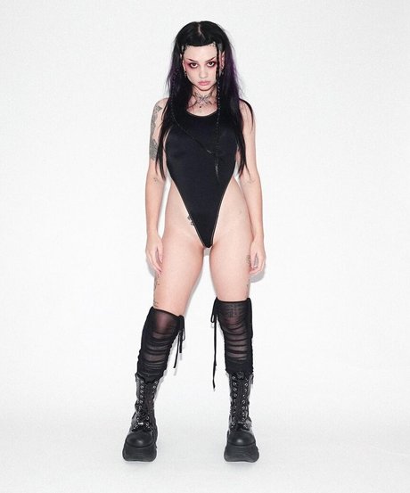 wheelchair onlyfans naked img