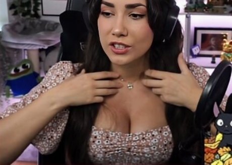 yabbe nudes pornstar archive