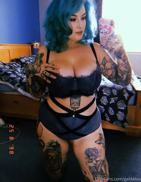 GaldaLou pornstar adult gallery