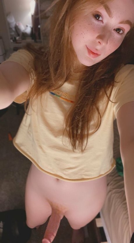 Shy Trans sex star picture