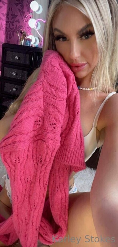 karleystokes pretty model image