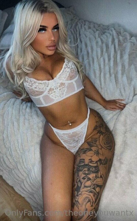 theoneyouwantx model sexy img