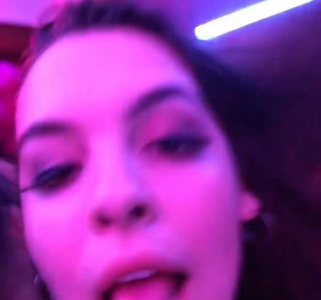 Isabella Gomez hd pornstar pics