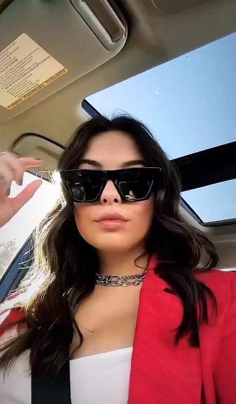 Isabella Gomez pornstar perfect picture