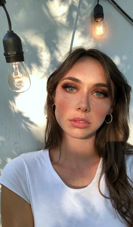 sydneylouisewilliams star hot archive