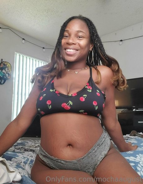 mochaaugust nude star images