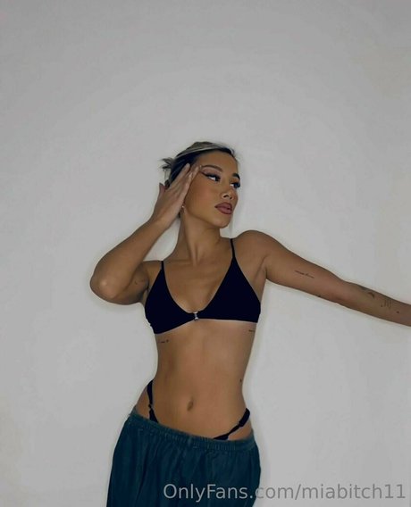 miabitch11 hot actress archive