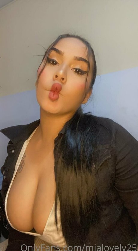 mialovely25 star nudes photo