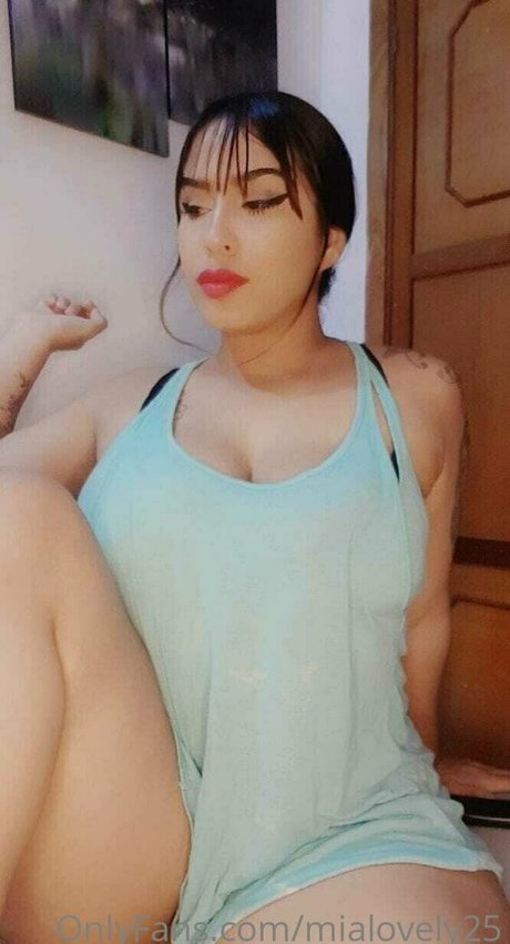 mialovely25 model nice image