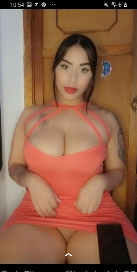 mialovely25 best model pics