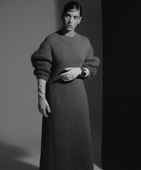 Adria Arjona naked star photos