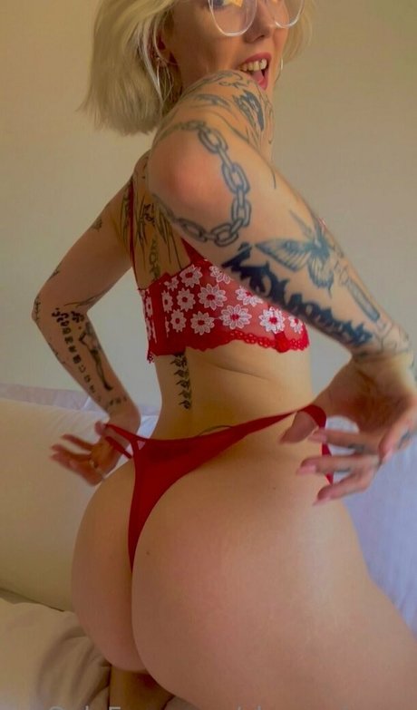 dripping wet pussy onlyfans beautiful naked archive