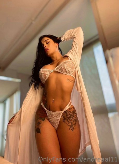 andreaal11 model photo