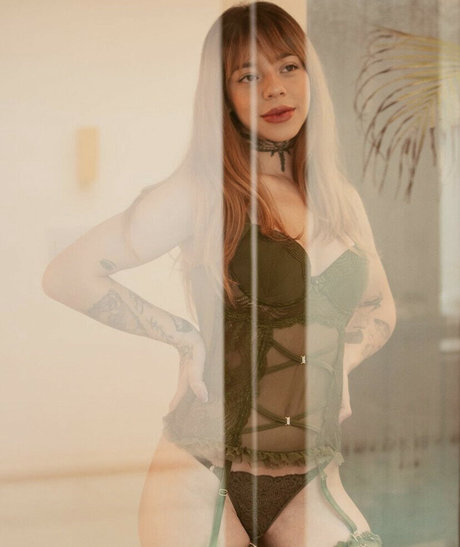 Brendazelinski nudes pornstar images