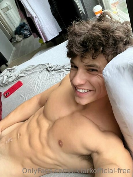 cjclarkofficial free model high quality pics