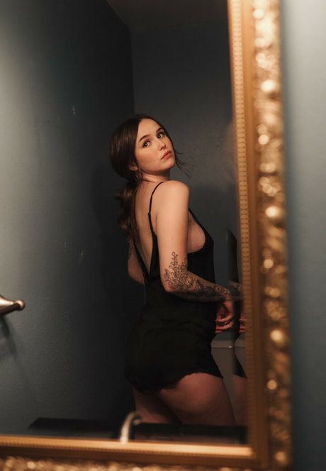 Acacia Kersey pornstar high quality image