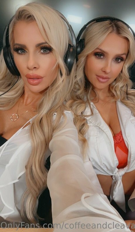 coffeeandcleavage hot pornstar picture