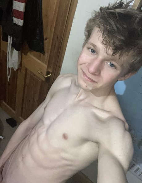 aiden twink naked actress images