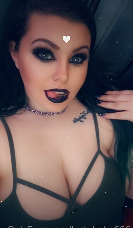 lustybabe666 erotic model pics