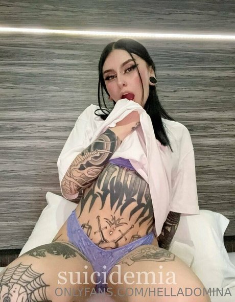 helladomina perfect pornstar gallery