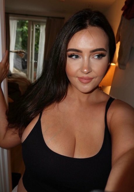 white lingerie onlyfans hd photo