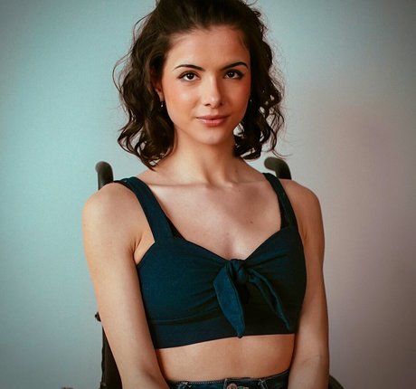 Lolita Milena star high quality pictures