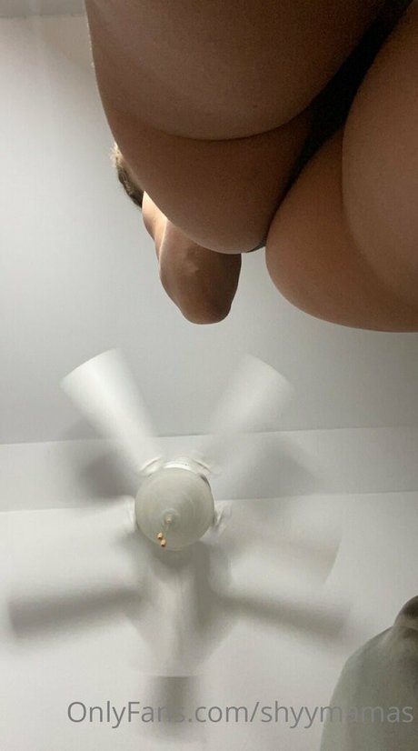 shyymamas model hot photo
