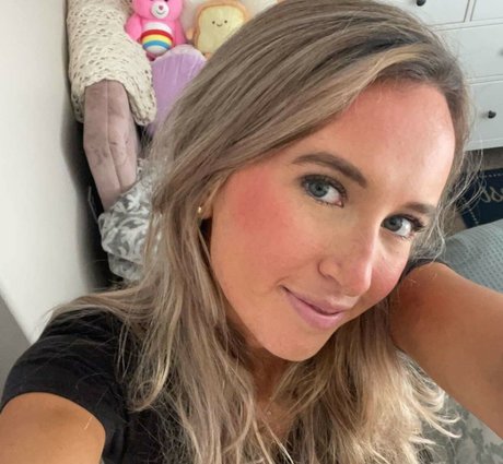 Camie Knoll sex actress gallery