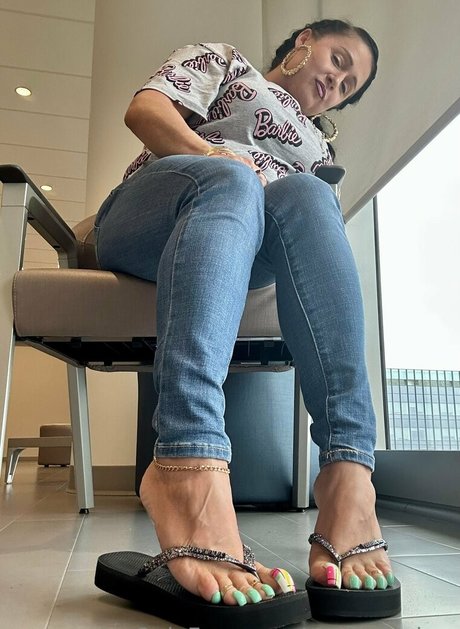 snowyarches art actress img