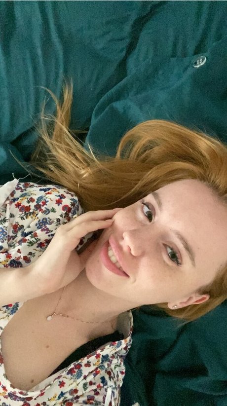 alena182020 model pornographic picture