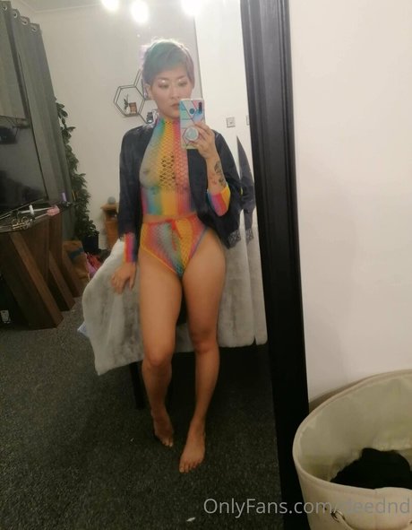 deednd adult model image