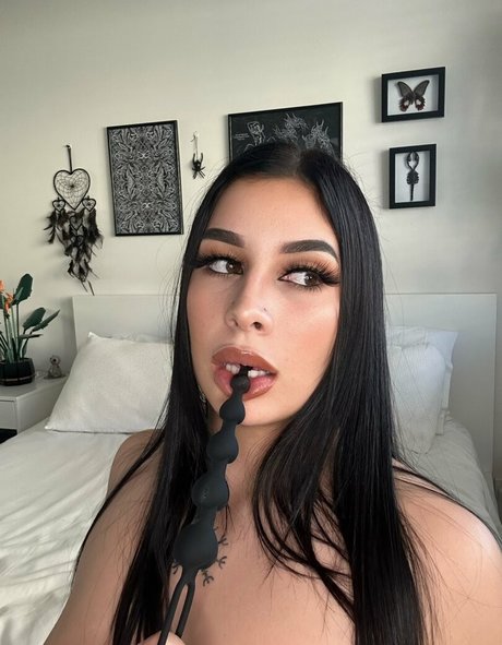 Carmenhanelx perfect model images