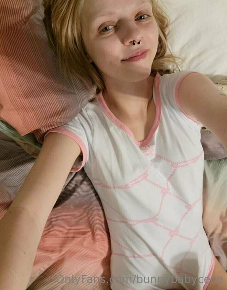 Bunnybabycece Profile pic