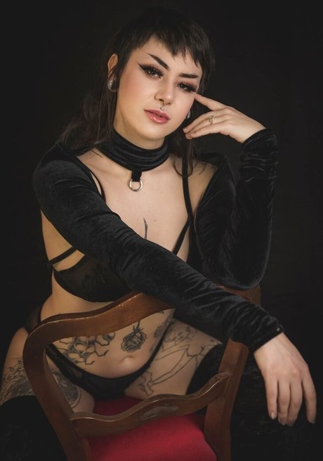 Synthia Valentine Profile pic