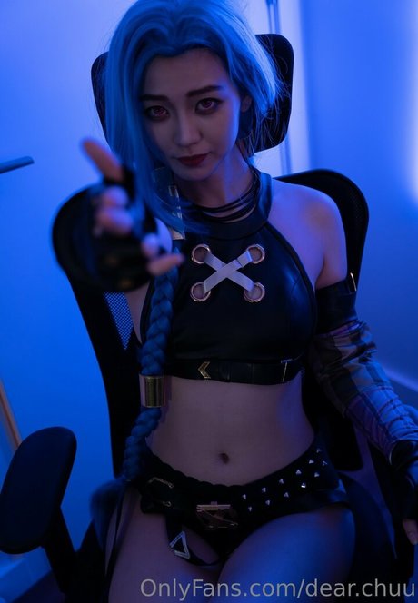 dear chuu nude actress pictures