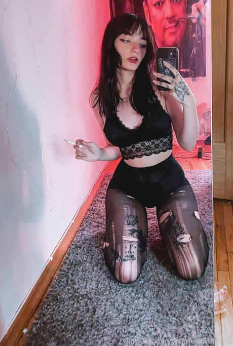 natural girls onlyfans free naked img