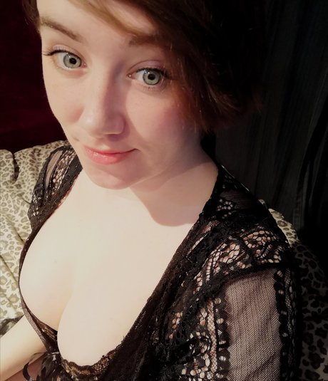 Toanplays model hd photos