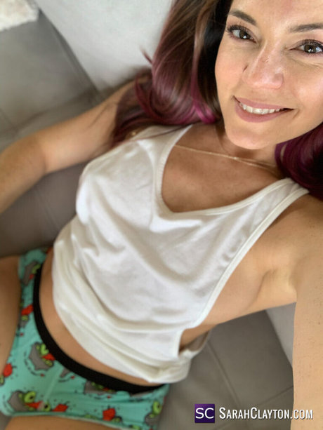 Sarah Clayton Profile pic