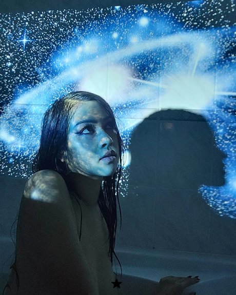 Exoticwildflower star naked images