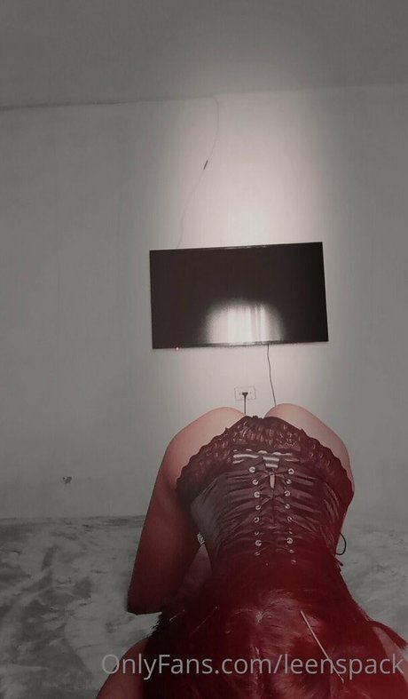 Viollet Collins sexy actress pictures