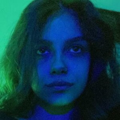 cleoisaway adult actress gallery