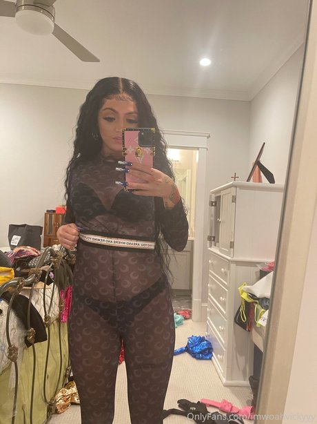 Woah Vicky naked model pics